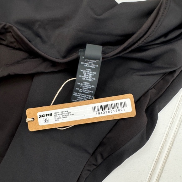 NWT Skims Recycled Swim Mid Waist Bottom Onyx Black Large - Picture 4 of 6